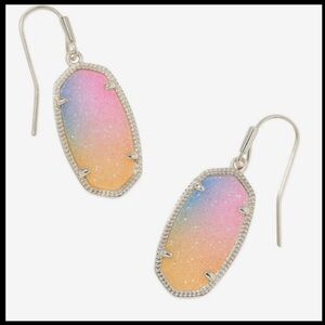 ✨NWT✨ KENDRA SCOTT
Dani Drop Earrings silver - Pink Watercolor Drusy